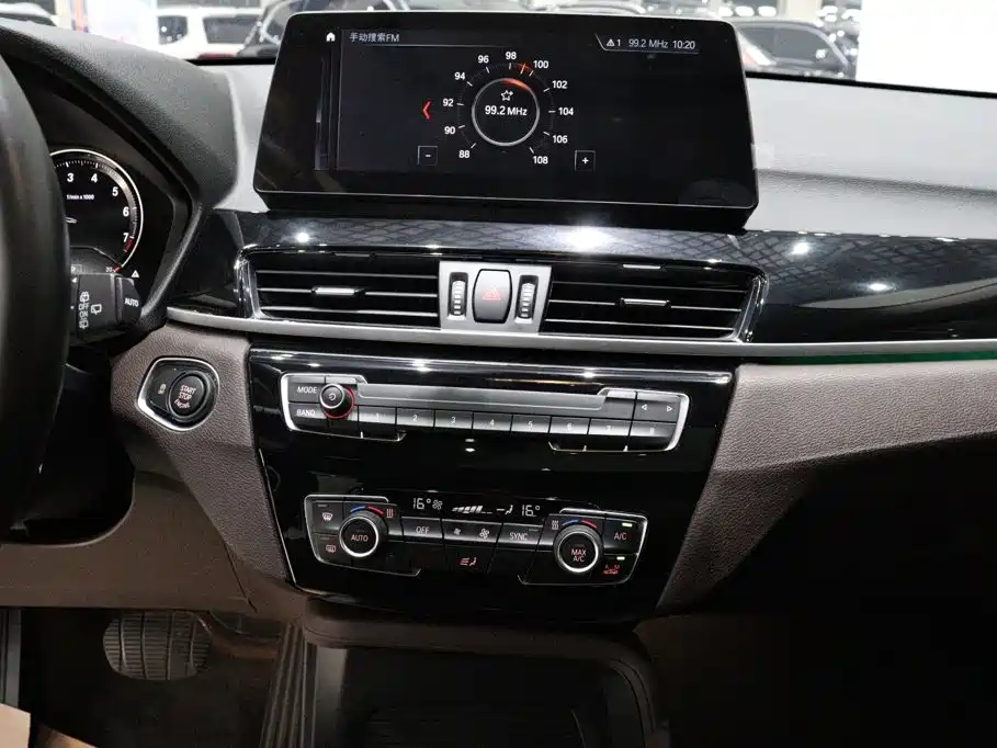 BMW X1 2023 — фото 11