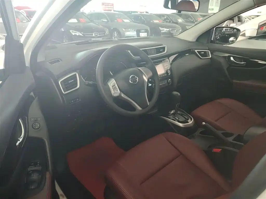 Nissan Qashqai 2017 — фото 10