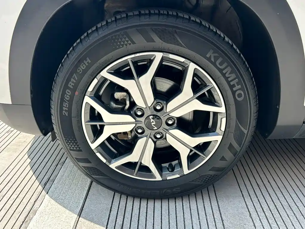 Kia KX3 Proud Running 2022 — фото 22