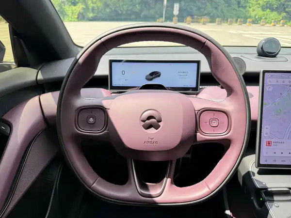 NIO ET5 2024