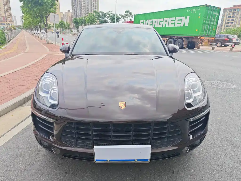 Porsche Macan 2017 — фото 2