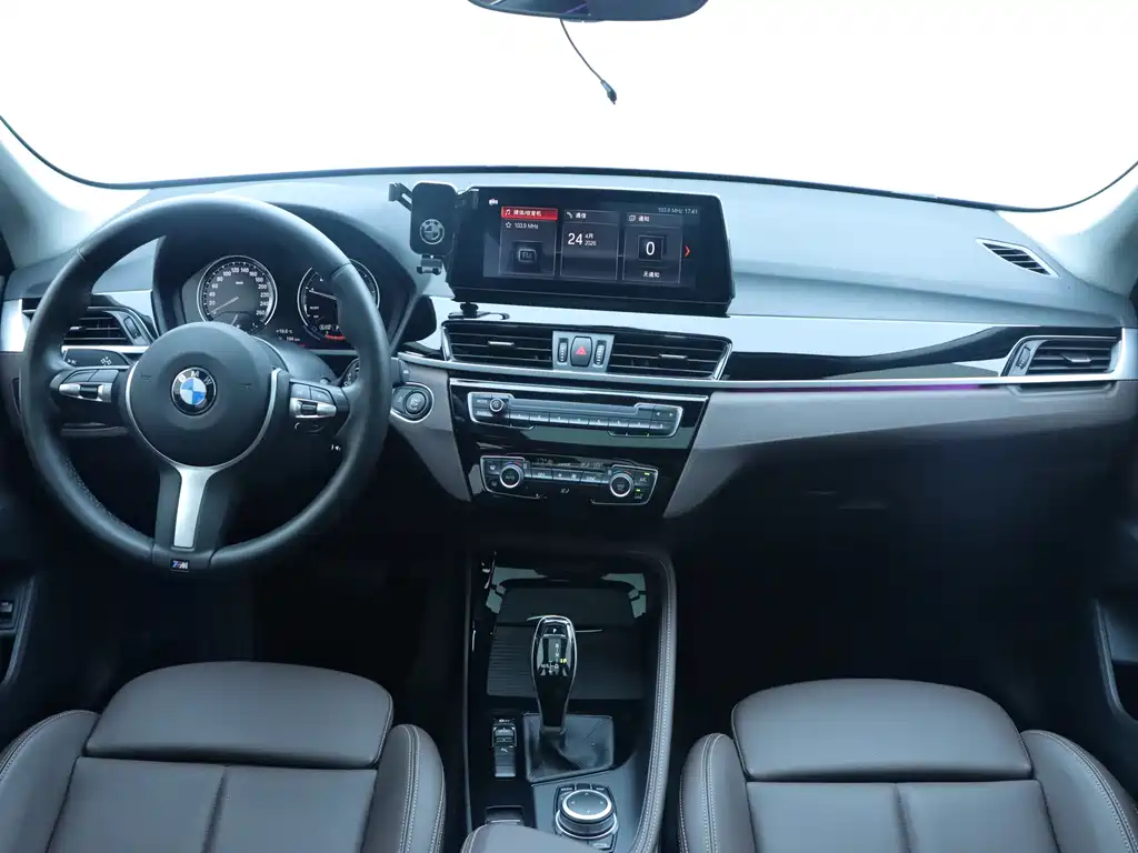 BMW X1 2021 — фото 16