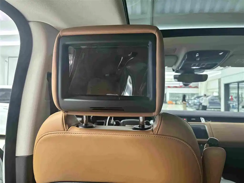 Land Rover Range Rover Sport 2022 — фото 15