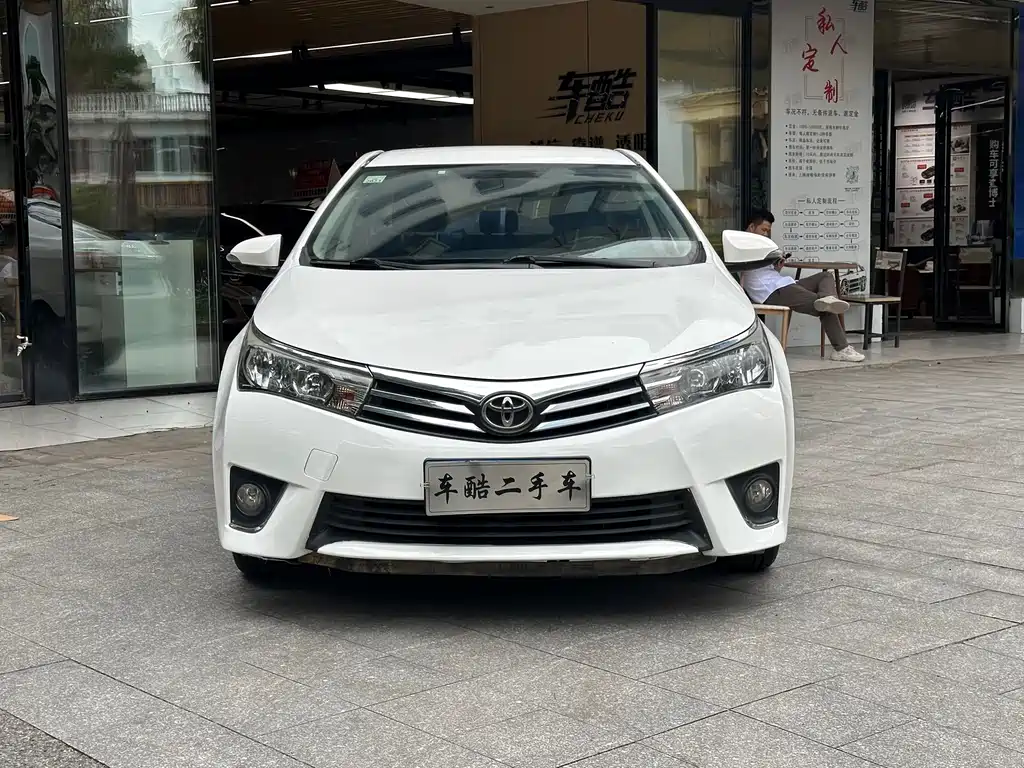 Toyota Corolla 2015