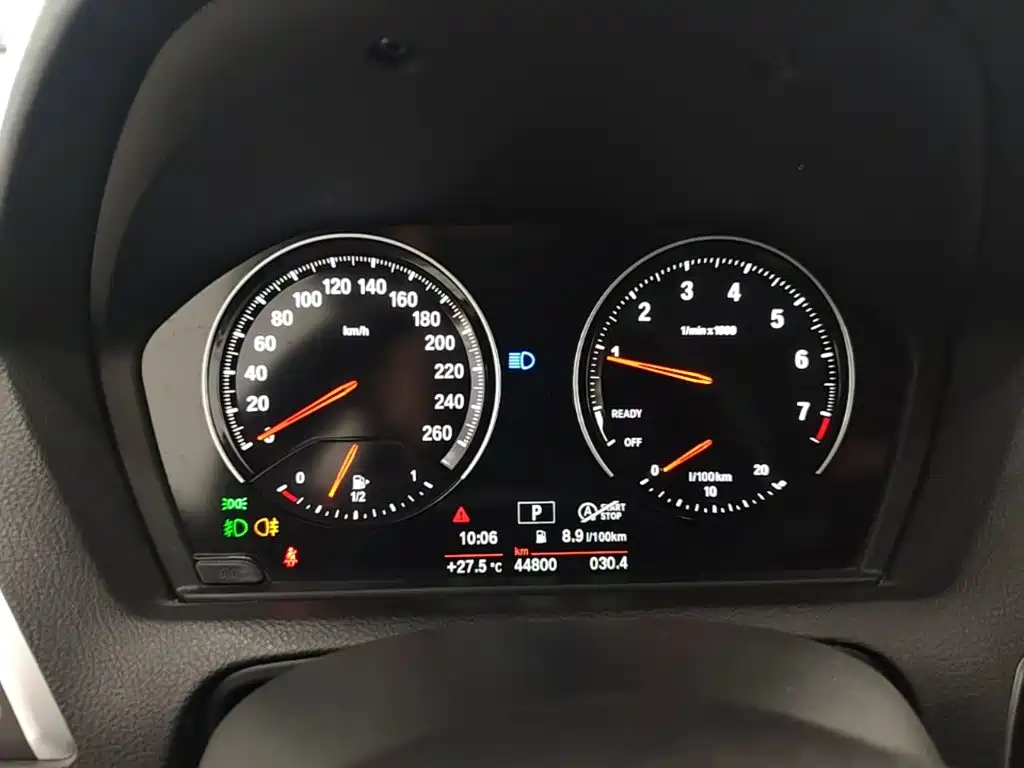 BMW 1 Series 2020 — фото 12