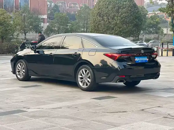 Toyota Avalon 2020
