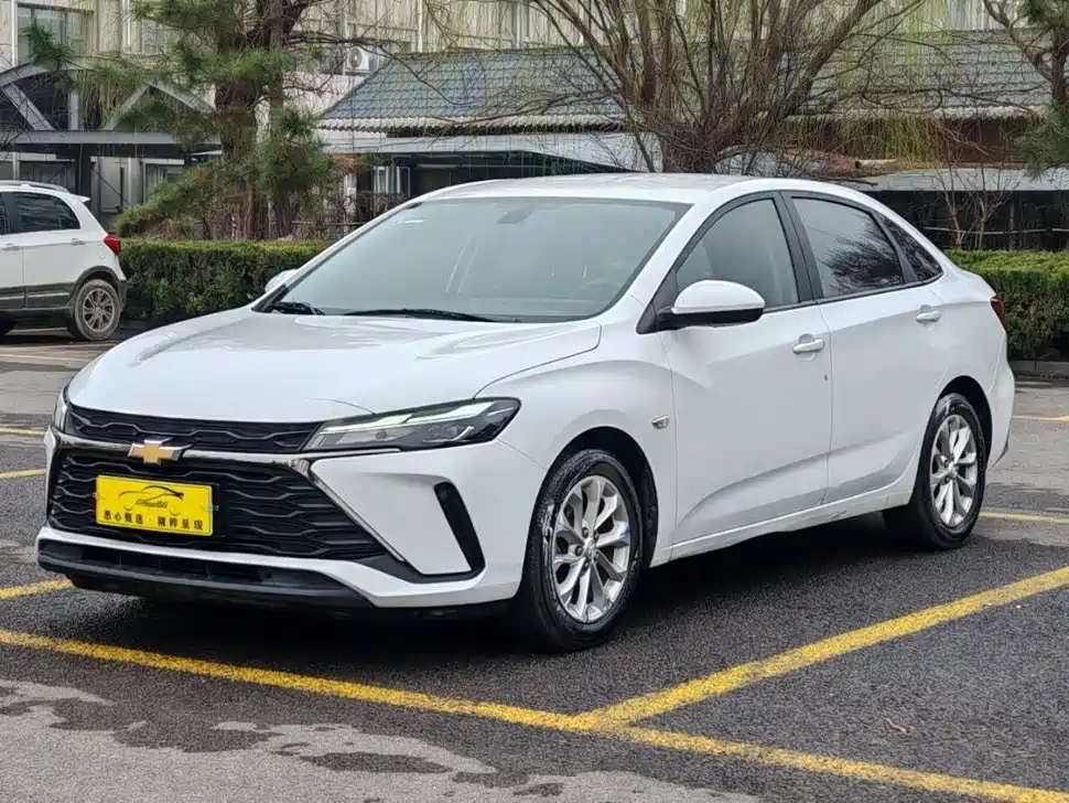 Chevrolet Monza 2023 — фото 1
