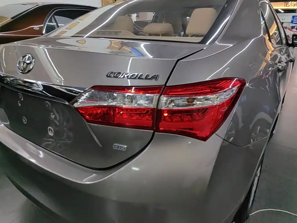 Toyota Corolla 2016 — фото 8