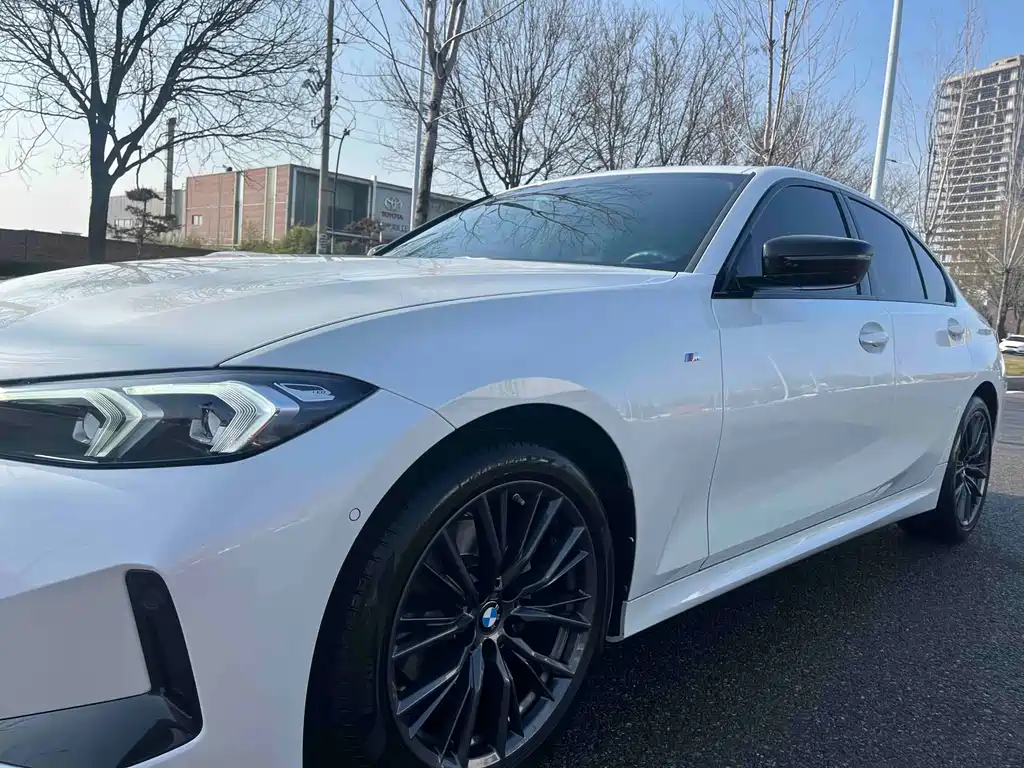 BMW 3 Series 2024