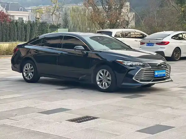 Toyota Avalon 2020
