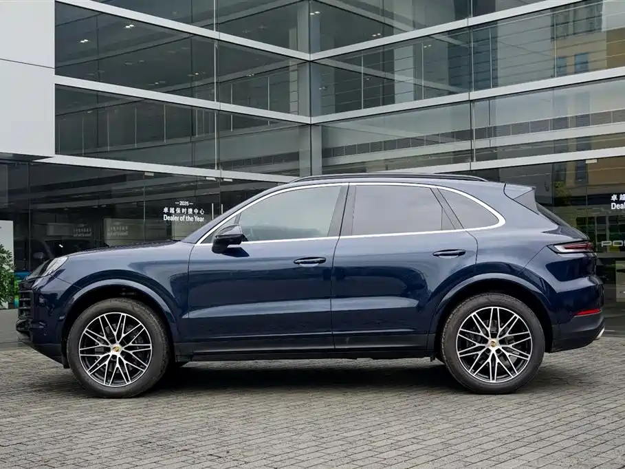 Porsche Cayenne 2024 — фото 5