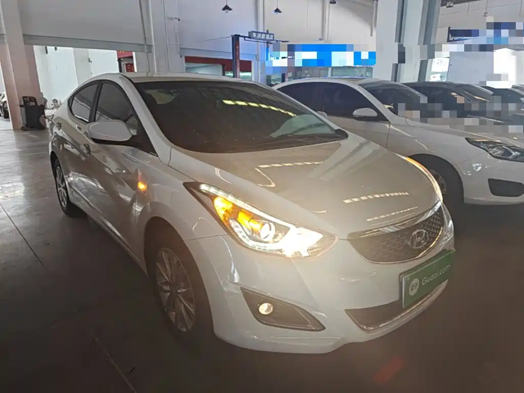 Hyundai Elantra 2018