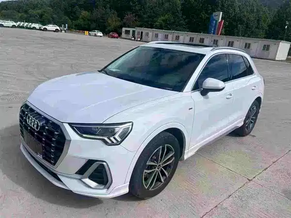 Audi Q3 2022