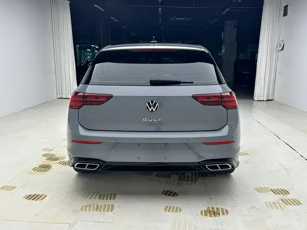 Volkswagen Golf 2022