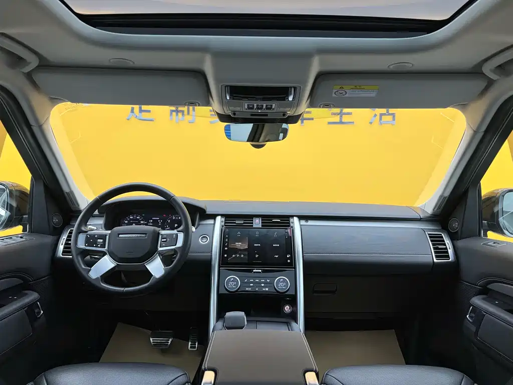 Land Rover Discovery 2021 — фото 16