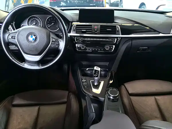 BMW 3 Series 2019