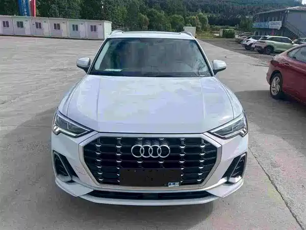 Audi Q3 2022