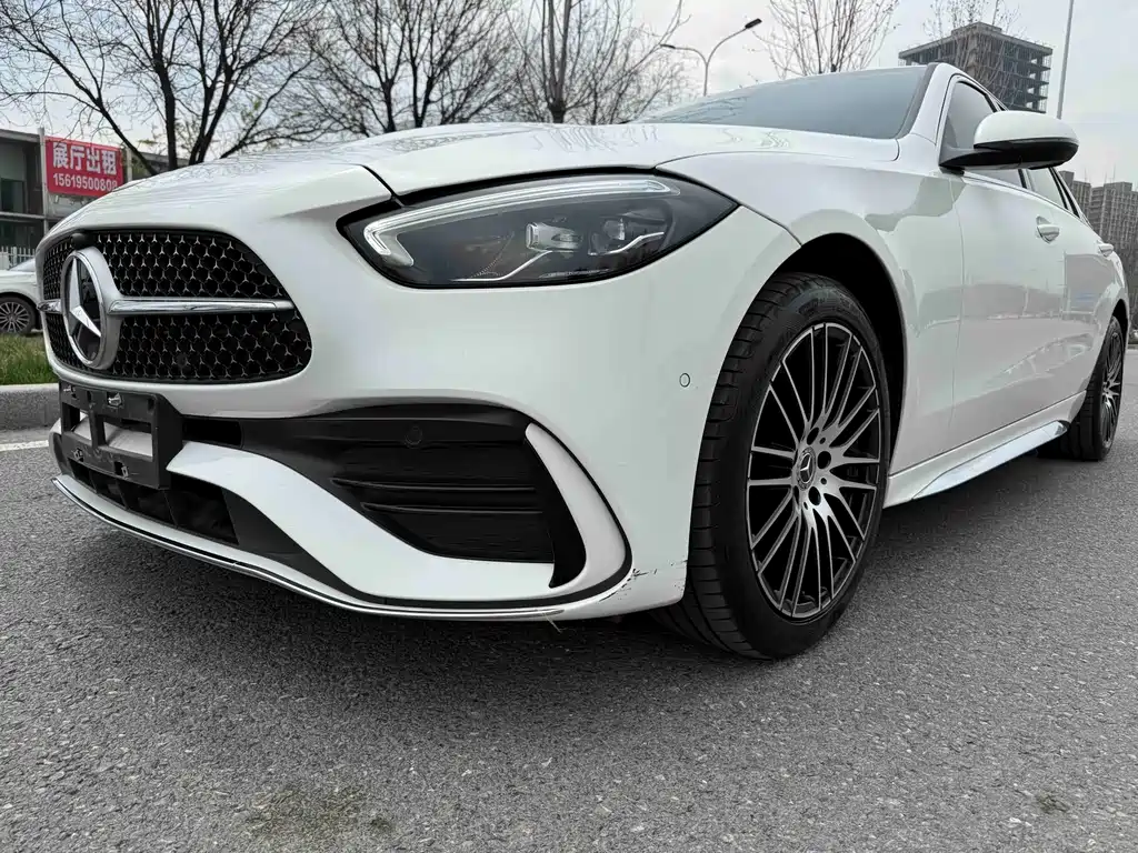 Mercedes-Benz C-Class 2023