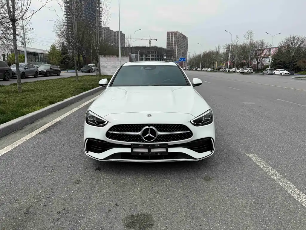 Mercedes-Benz C-Class 2023