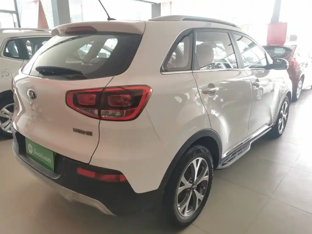Kia KX3 2016 — фото 7