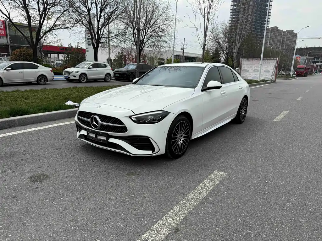 Mercedes-Benz C-Class 2023