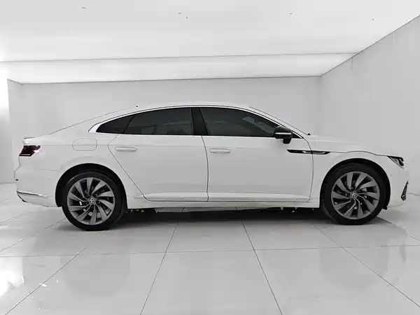 Volkswagen CC 2025