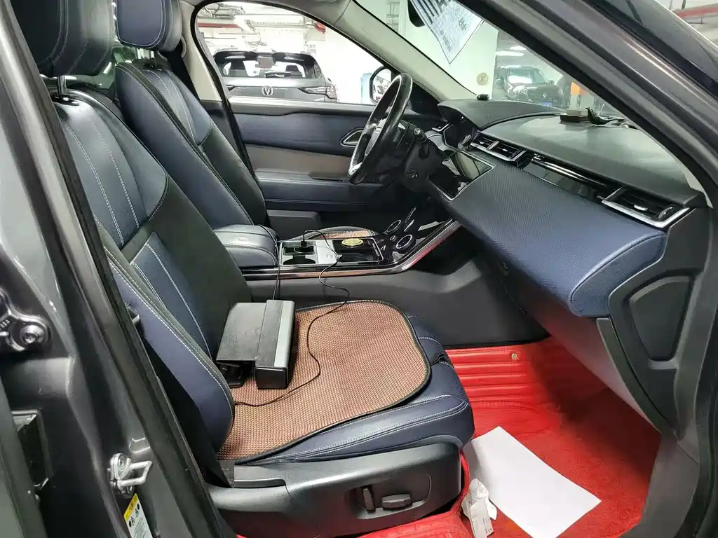 Land Rover Range Rover Velar 2018 — фото 16