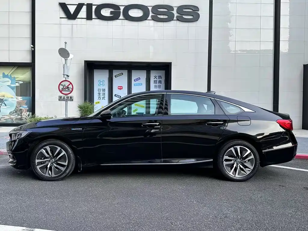 Honda Accord 2020 — фото 3