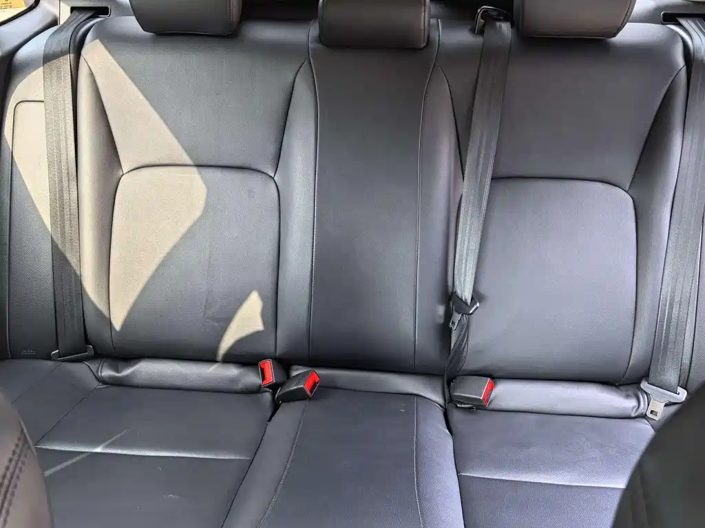 Honda Civic 2023 — фото 19