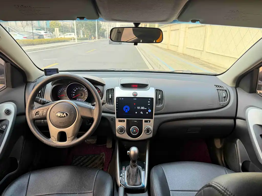 Kia Forte 2014 — фото 8