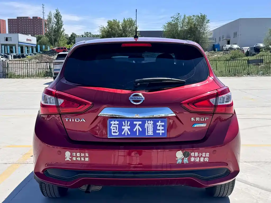 Nissan Tiida 2018 — фото 8