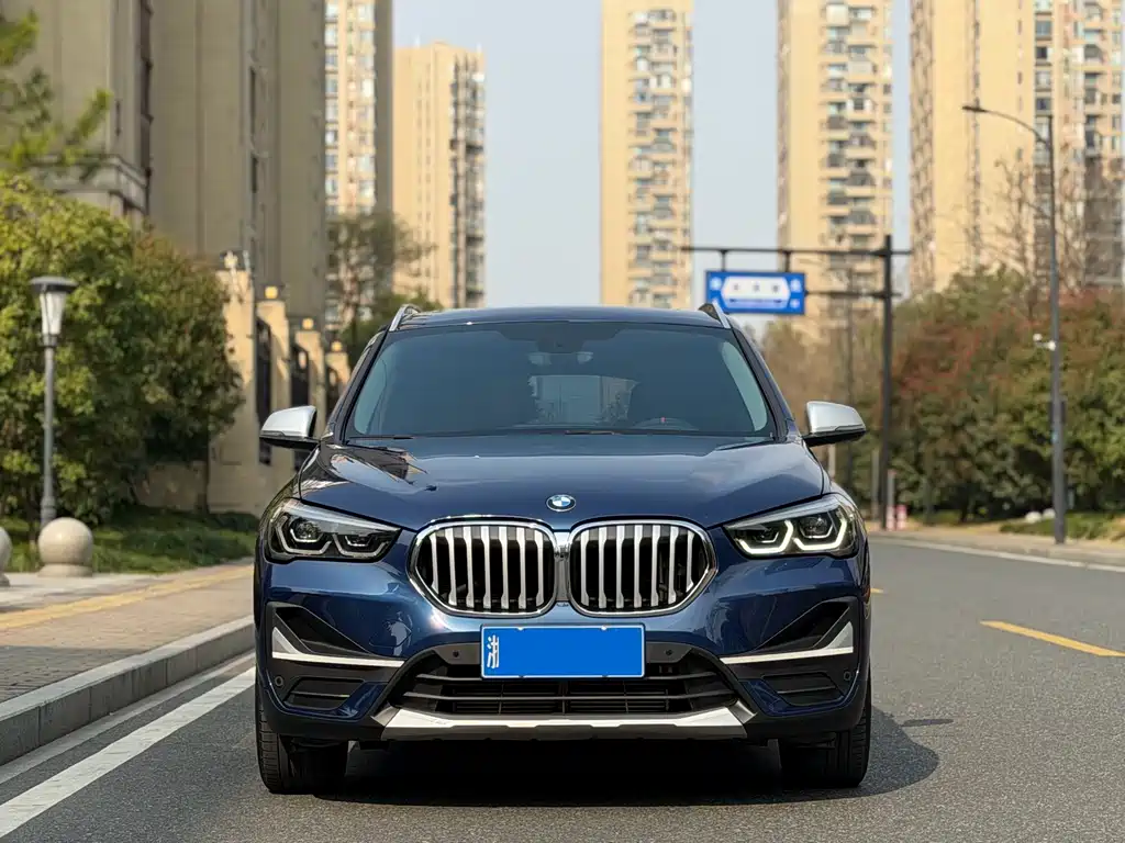 BMW X1 2021 — фото 2