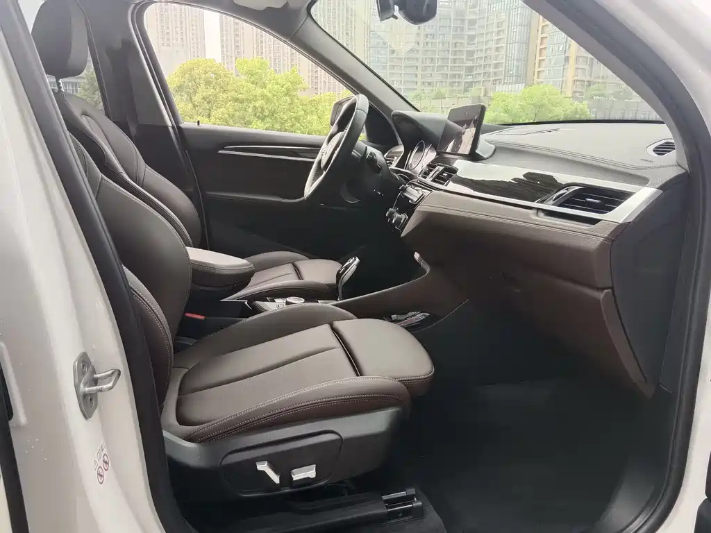 BMW X1 2021 — фото 13
