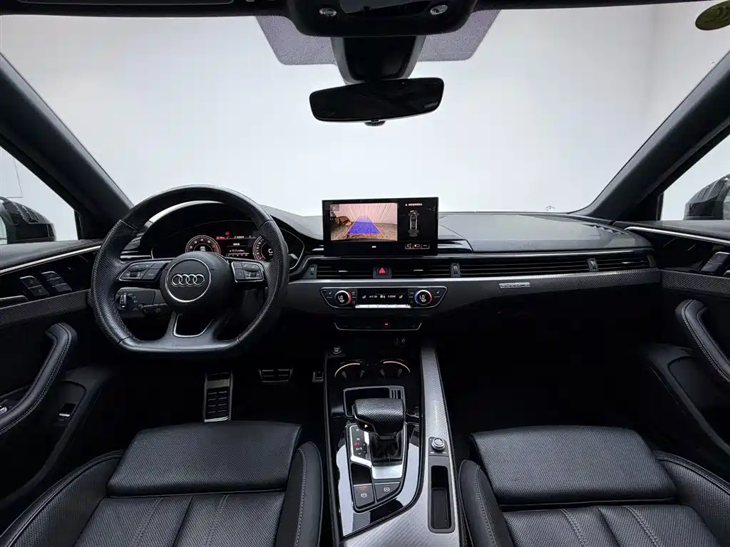 Audi A4L 2024 — фото 14