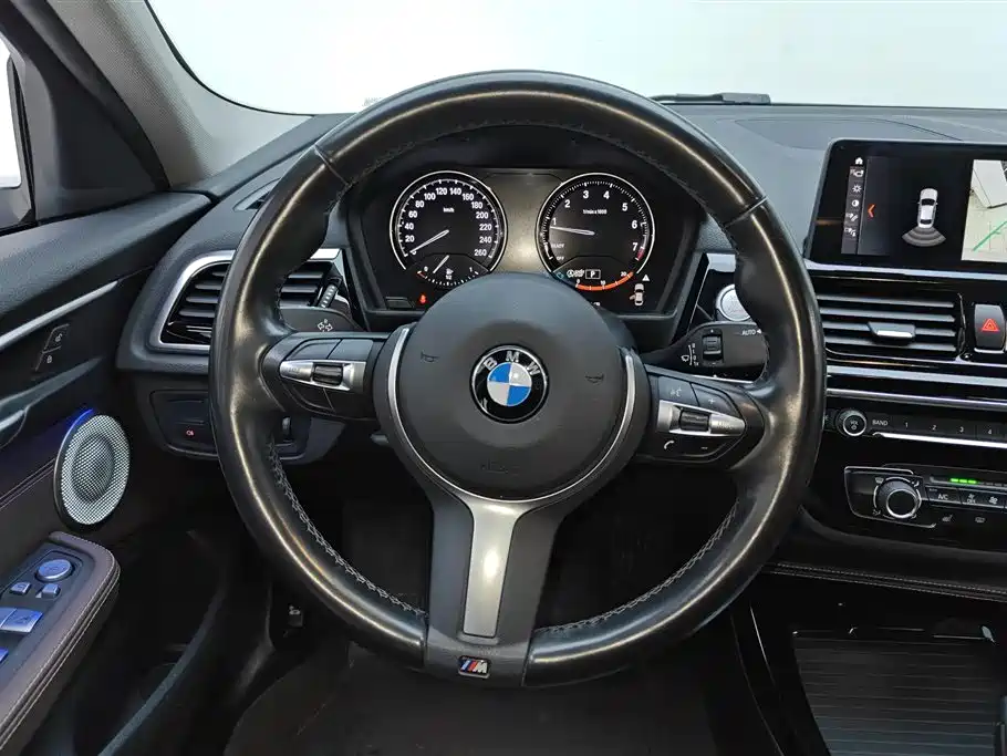 BMW 1 Series 2021 — фото 15