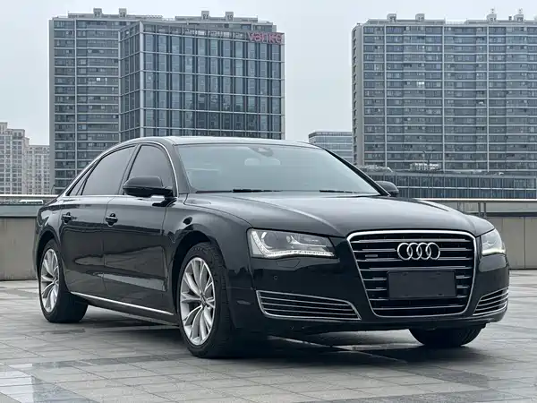 Audi A8 2014