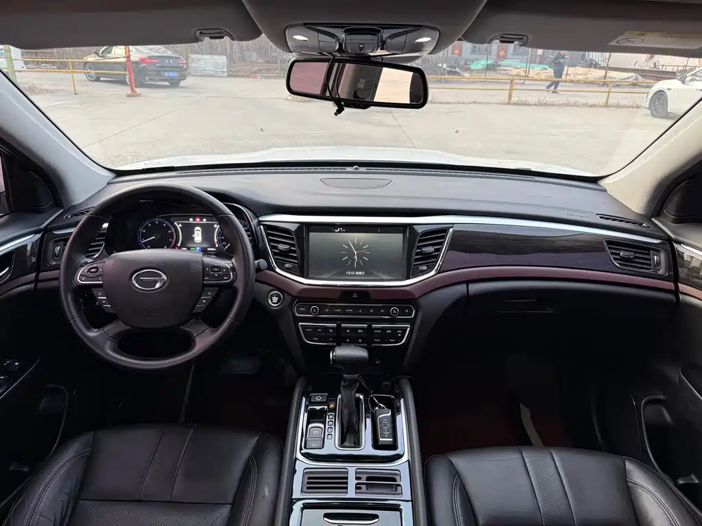 GAC Motor Trumpchi GS8 2018 — фото 9
