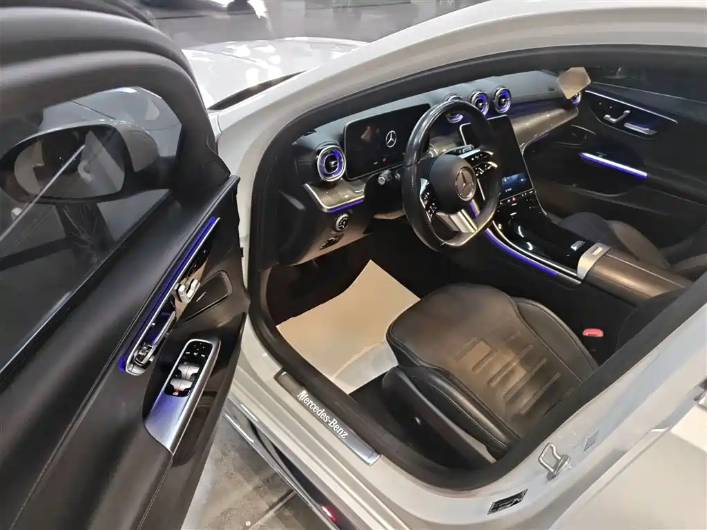 Mercedes-Benz C-Class 2022 — фото 16