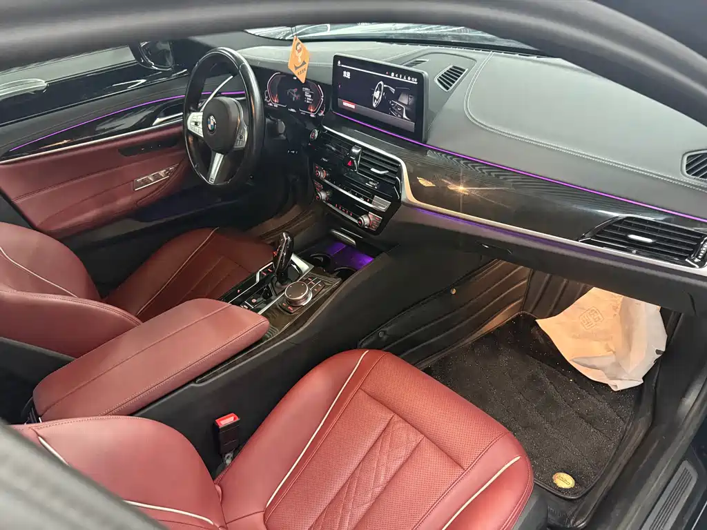 BMW 5 Series 2023