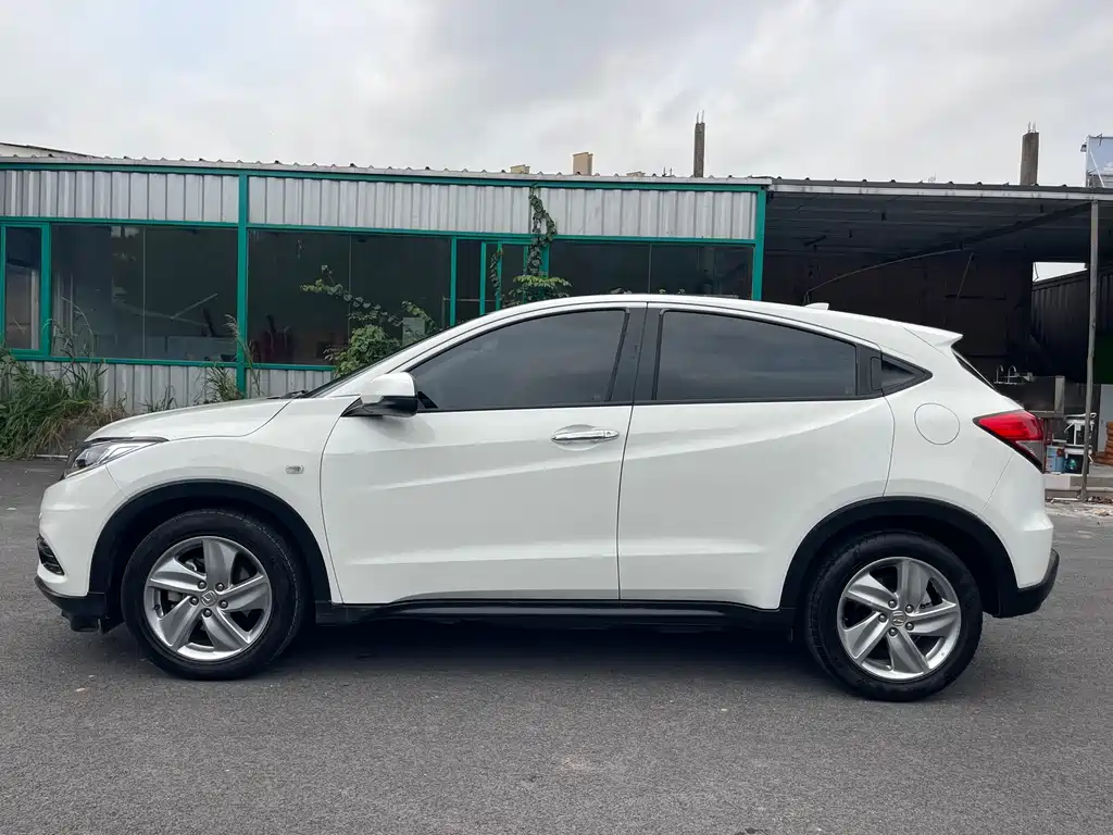 Honda Vezel 2021 — фото 4