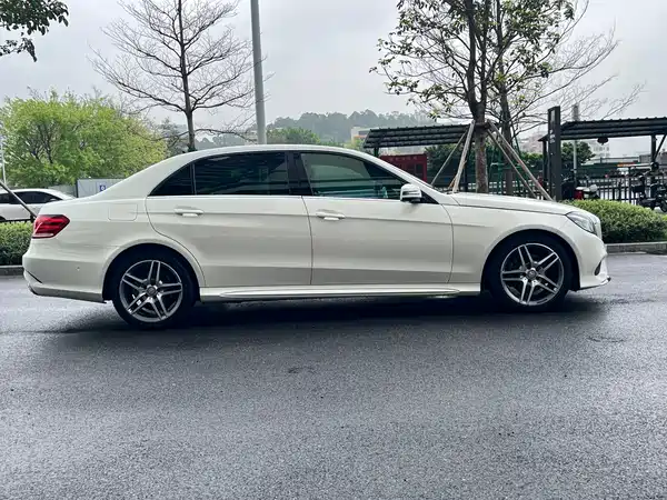 Mercedes-Benz E-Class 2016