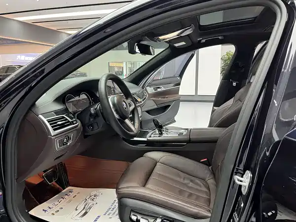 BMW 7 Series 2018