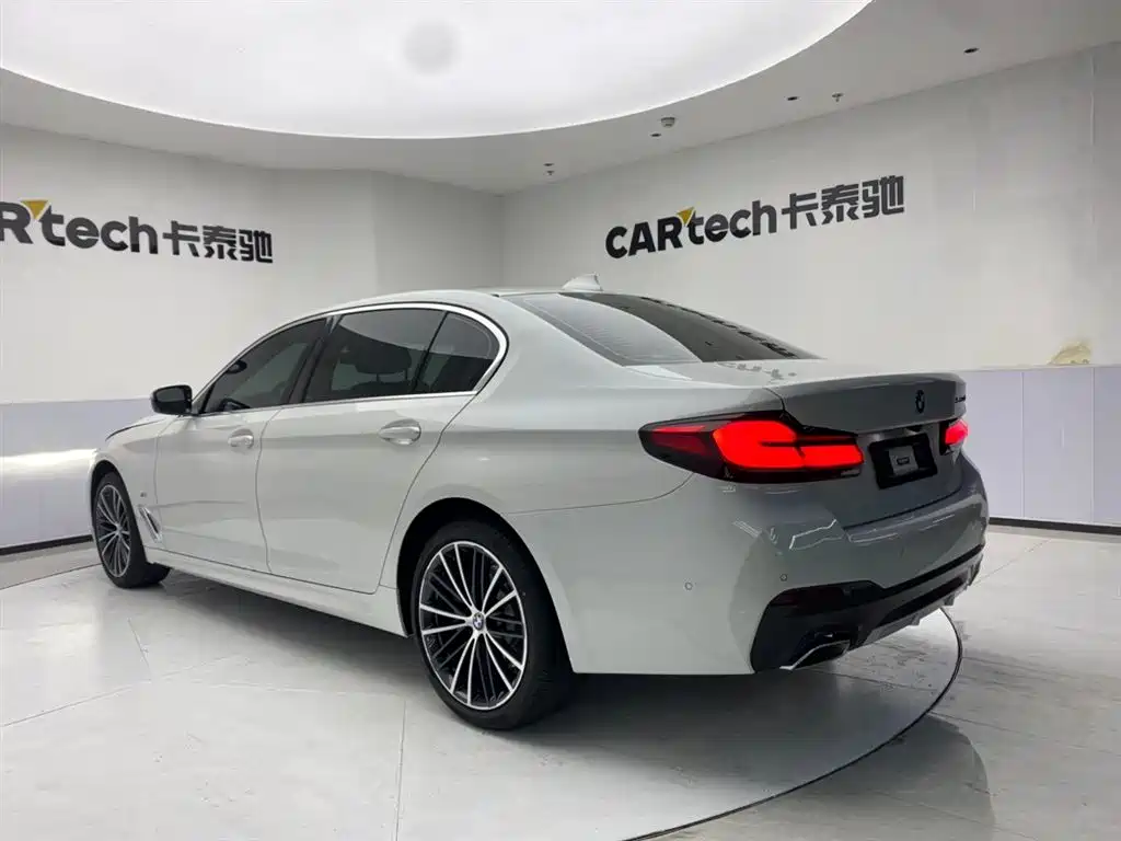 BMW 5 Series 2022