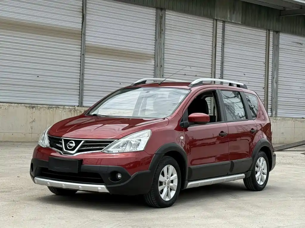Nissan Livina 2014