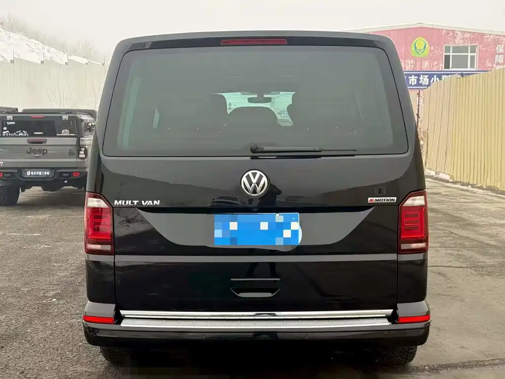 Volkswagen Multivan 2019 — фото 8