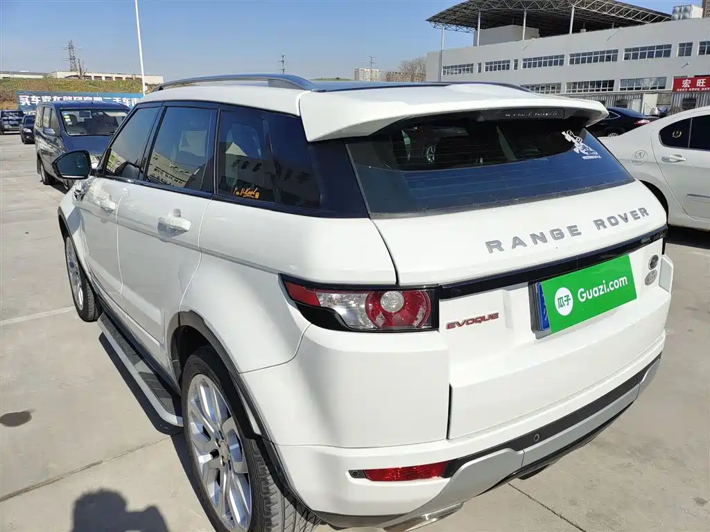 Land Rover Evoque 2014 — фото 21