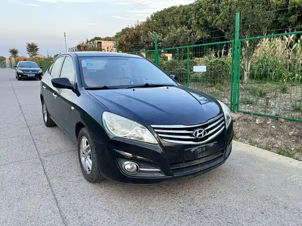 Hyundai Yuedong 2013
