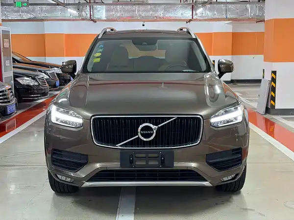 Volvo XC90 2016