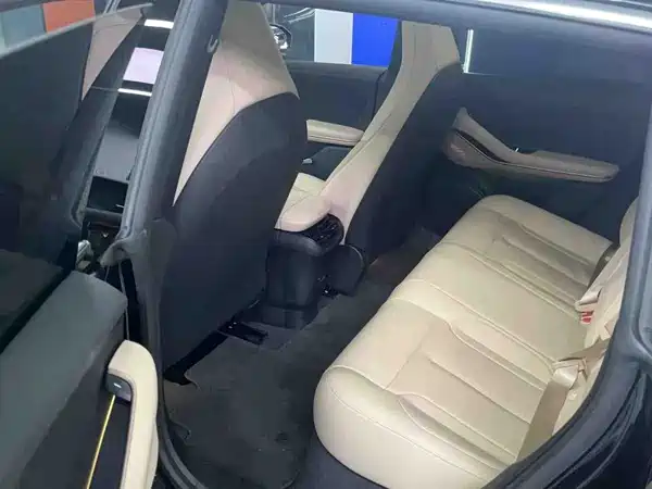 NIO ET5T 2024