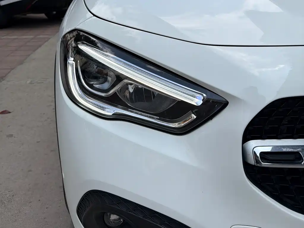 Mercedes-Benz GLA 2022 — фото 11